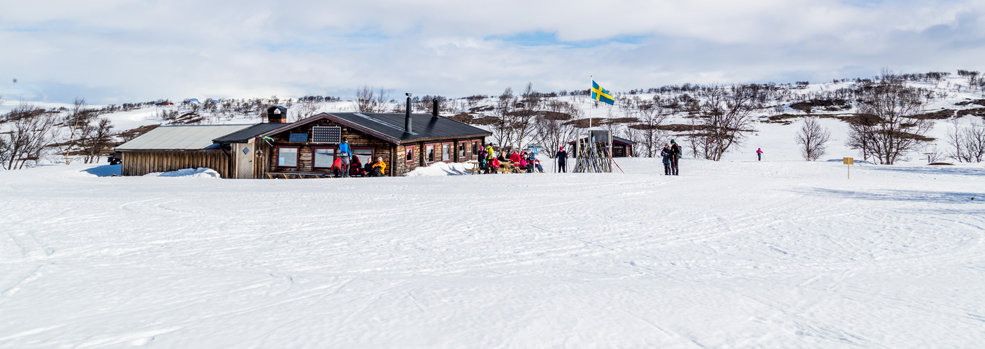 Ösjöstugan fika och våfflor på fjället