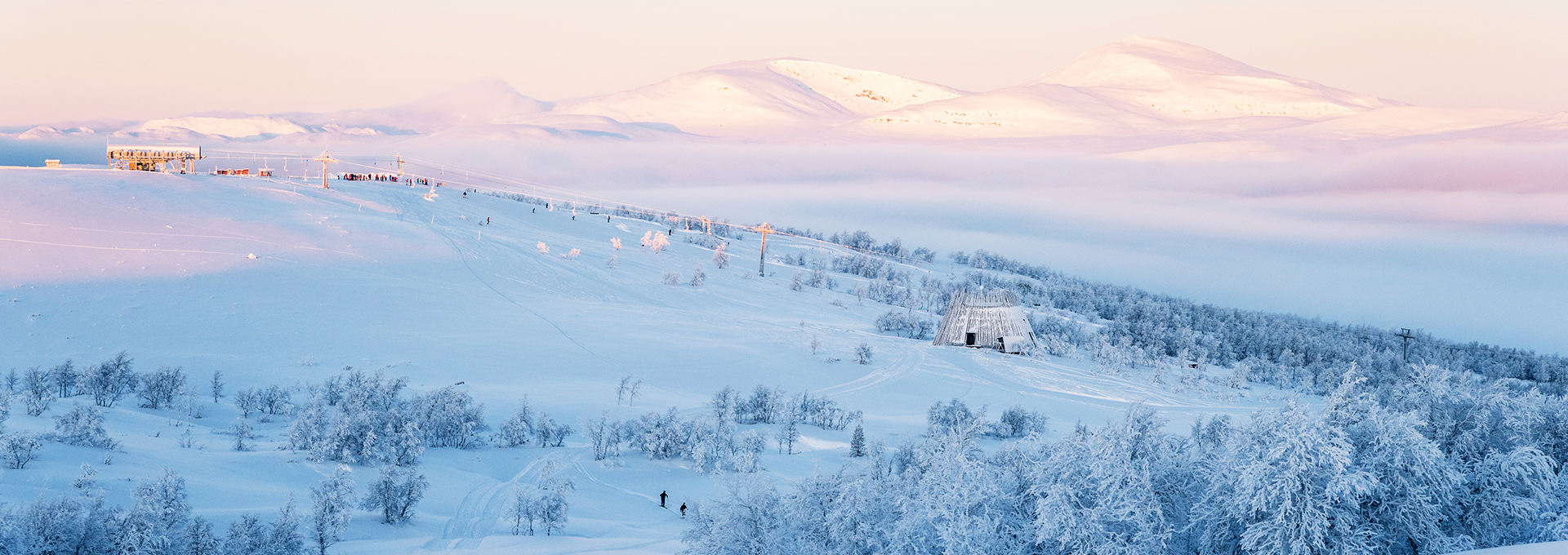 Soluppgång på toppen av fjället i Ramundberget